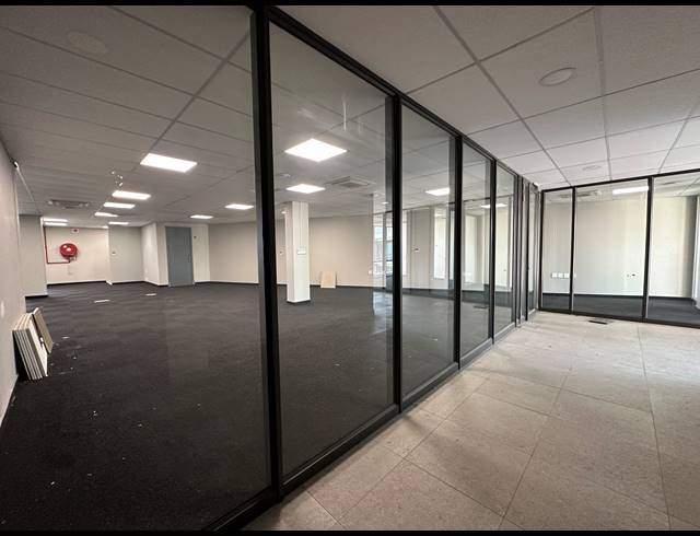 222.50M² OFFICE TO LET IN IRENE